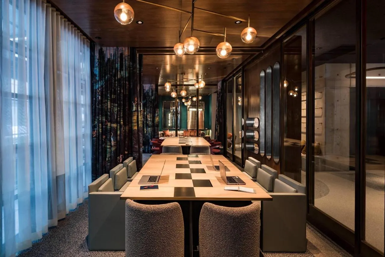 Hotel Moxy Nyc Chelsea New York USA