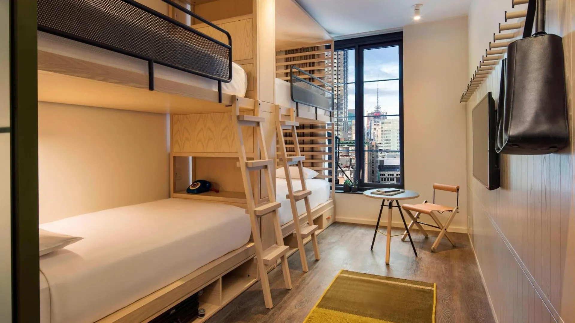 Moxy Nyc Chelsea Hotel New York