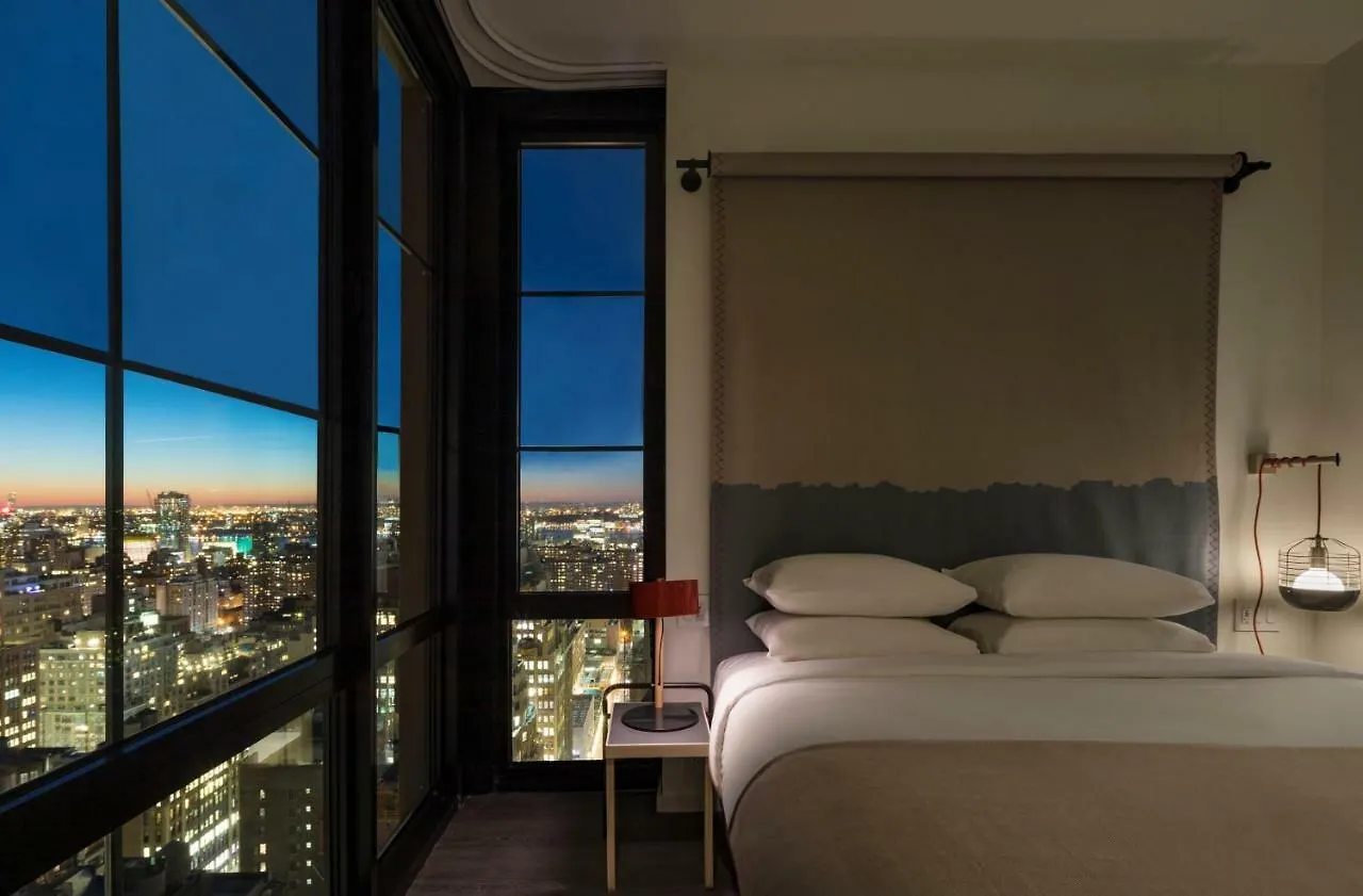 Moxy Nyc Chelsea Hotel New York