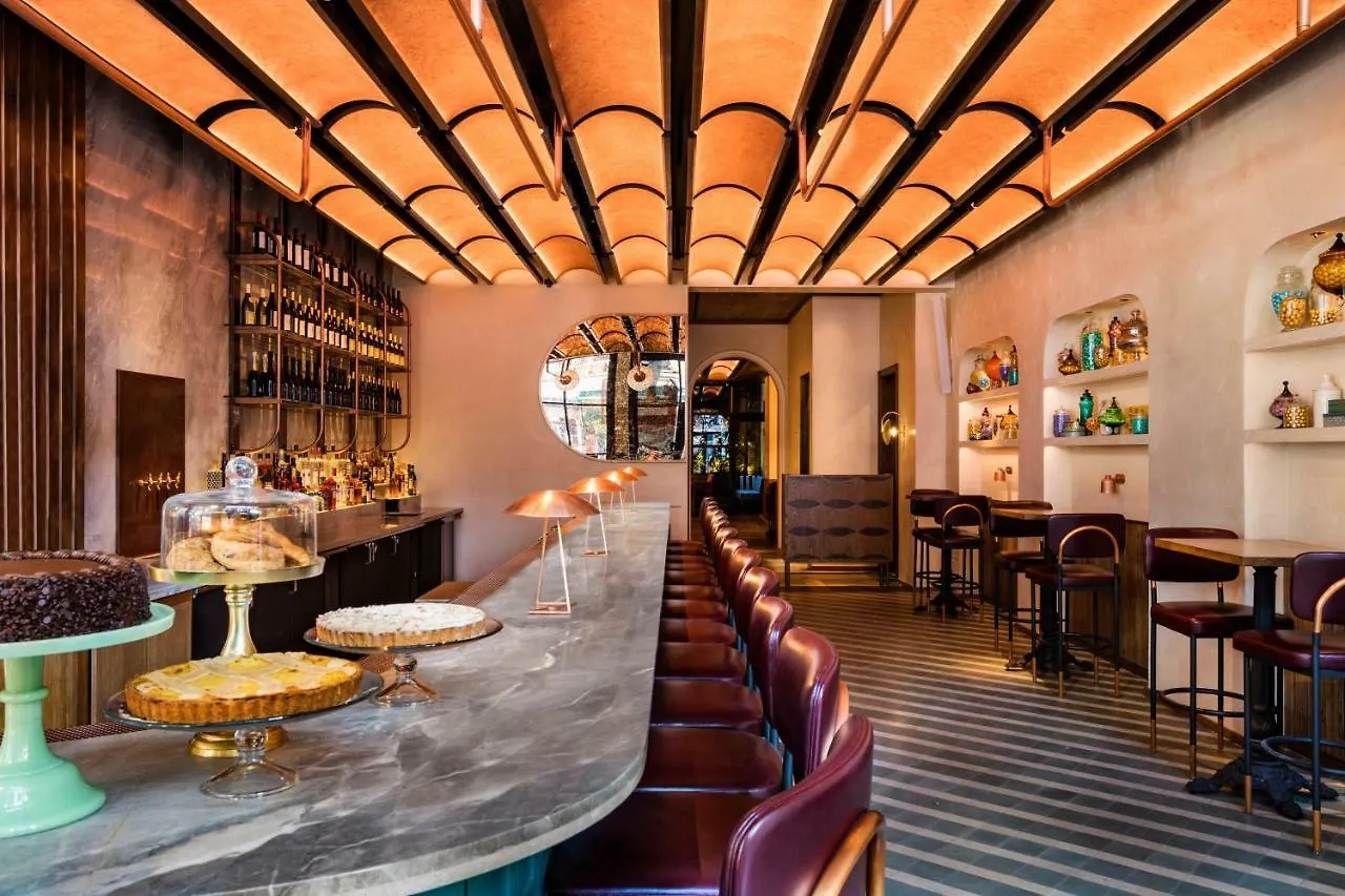 Moxy Nyc Chelsea Hotel New York