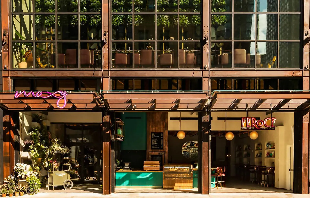 Moxy Nyc Chelsea Hotel New York United States