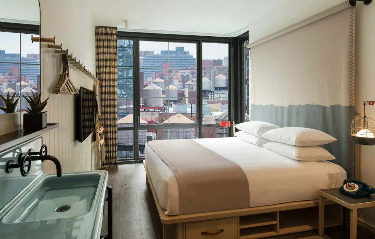 Moxy Nyc Chelsea Hotel New York