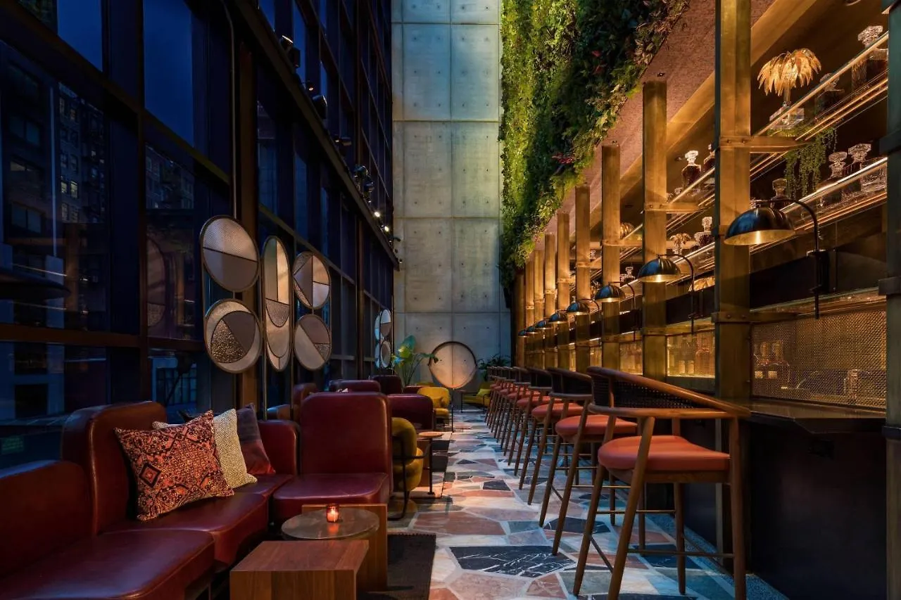 Moxy Nyc Chelsea Hotel New York