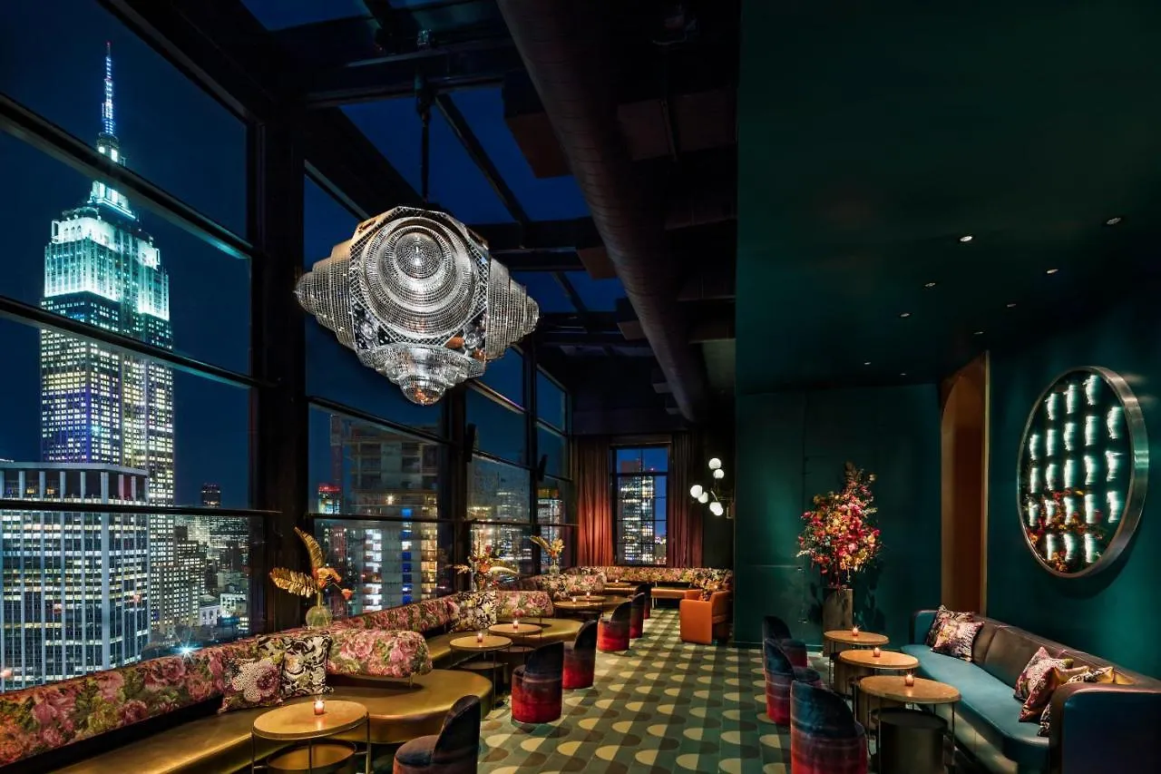 Moxy Nyc Chelsea Hotel New York
